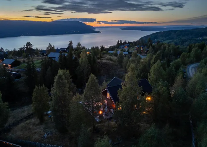 Heidi - 30 Min Fra Osl - Jacuzzi - Badstu - Elbillader Villa Ulven (Stange)