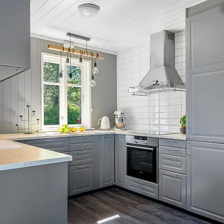 Heidi - 30 Min Fra Osl - Jacuzzi - Badstu - Elbillader Ulven (Stange)